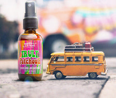 Frankie & Myrrh patchouli spray benzoin note warms atmosphere
