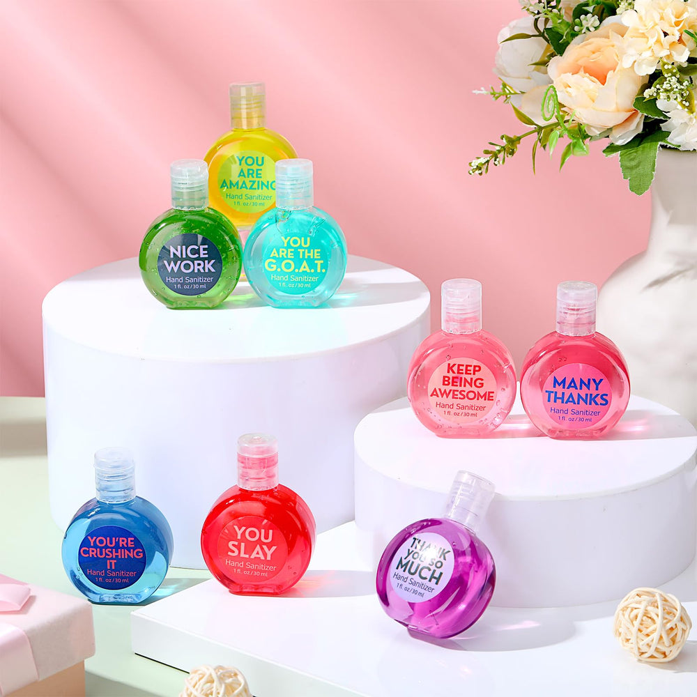 Frienda mint scent hand sanitizer 1oz bottle for quick sanitation.