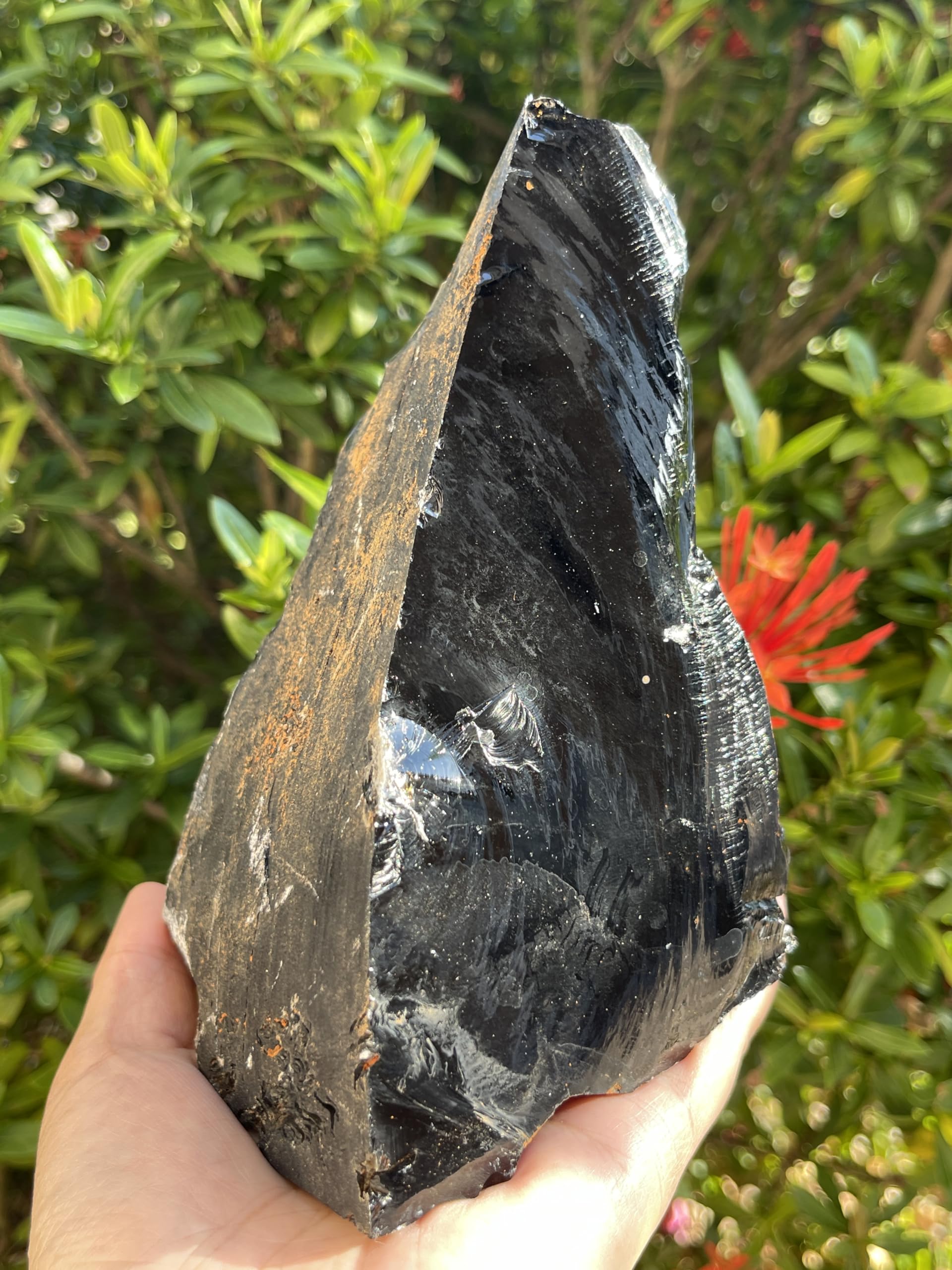 GAF TREASURES Mexico-sourced obsidian display stone supports meditative or decorative use.