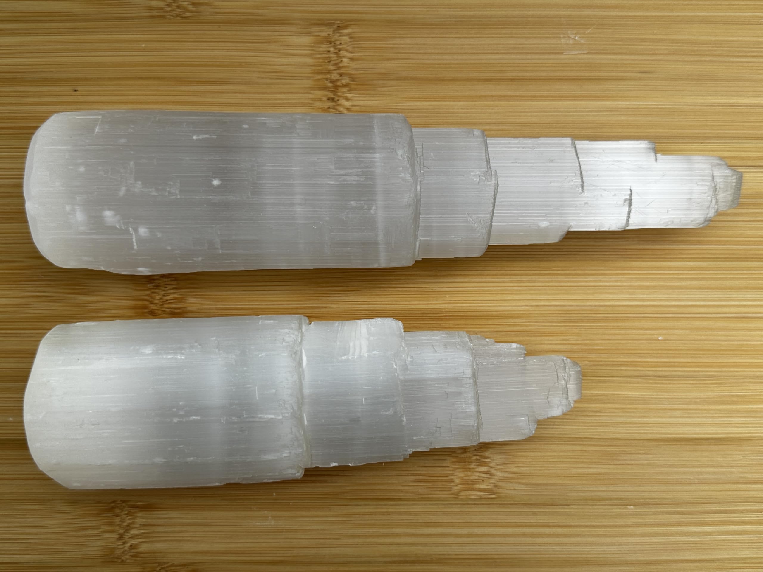GAF Treasures selenite smooth glow demonstrating subtle illumination in indoor lighting.