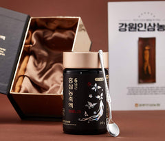 Gangwoninsam bottle closeup reveals thick texture, ideal for tea-like serving.