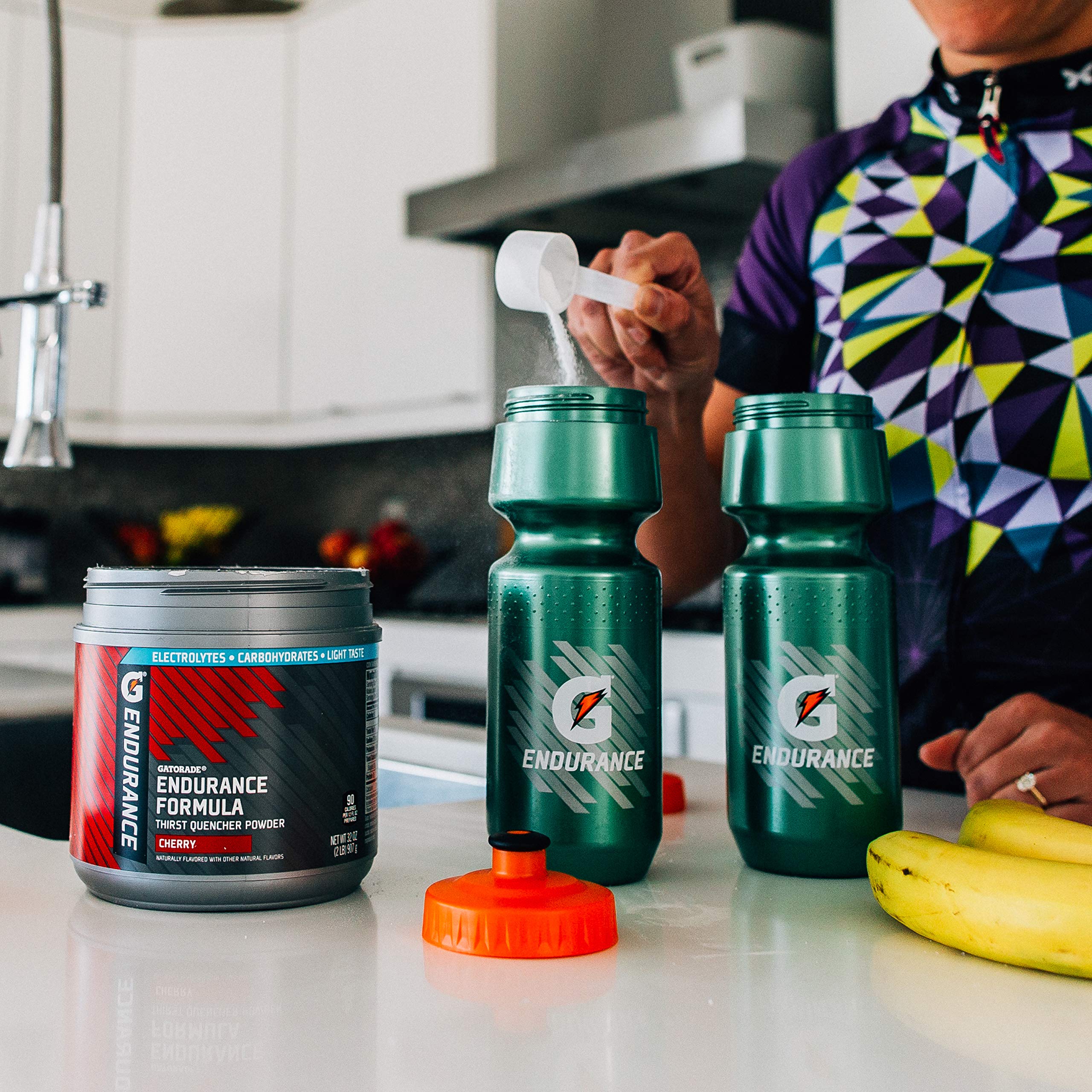 Gatorade Endurance Formula Powder Cherry dissolves in water to support long training sessions.
