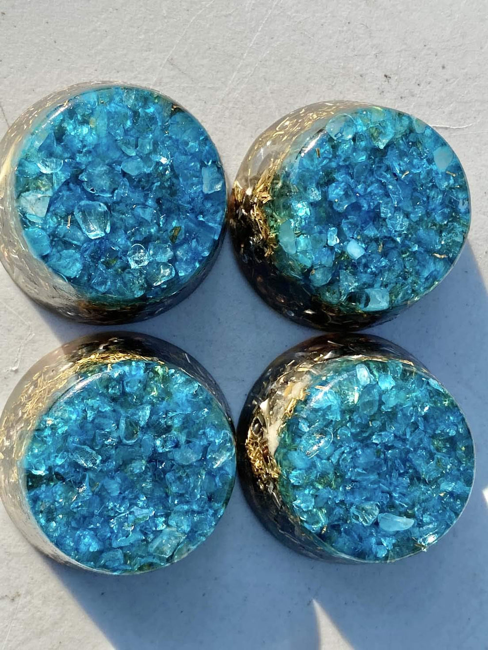 Generic Small Blue Topaz crystal accents designed as an attractive gift-ready display