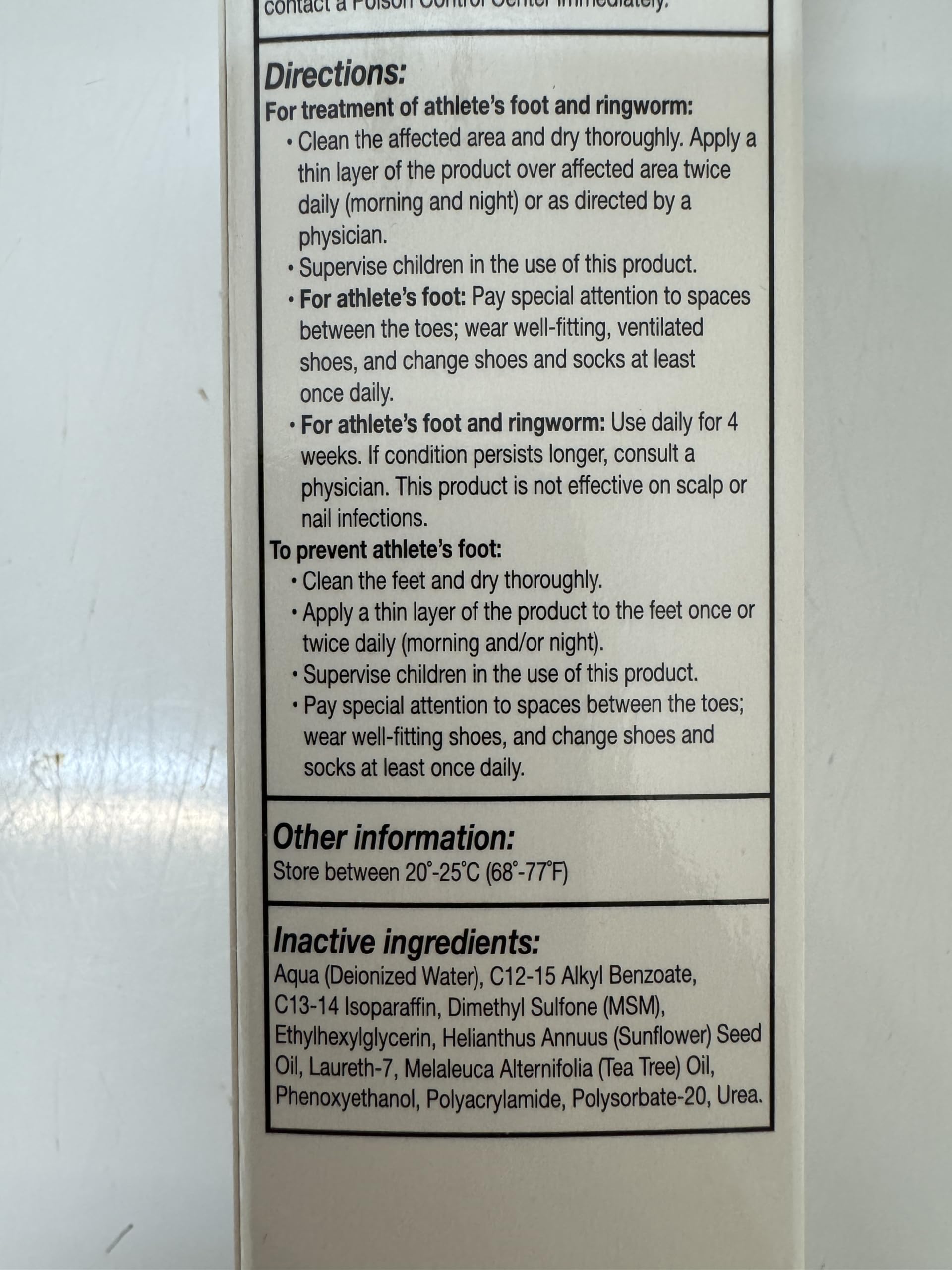 Generic Clars daily-use packaging shown for routine care.