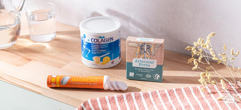 Generic Collagen Powder Lemon dissolving in water for a refreshing, sugar-free option.