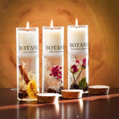 Generic Scented Candles gift box highlighting a premium fragrance set for gifting.