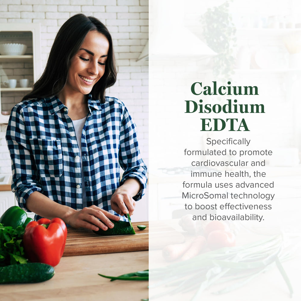 Global Healing Center calcium disodium EDTA bottle with glass and water demonstrates easy daily mixing.