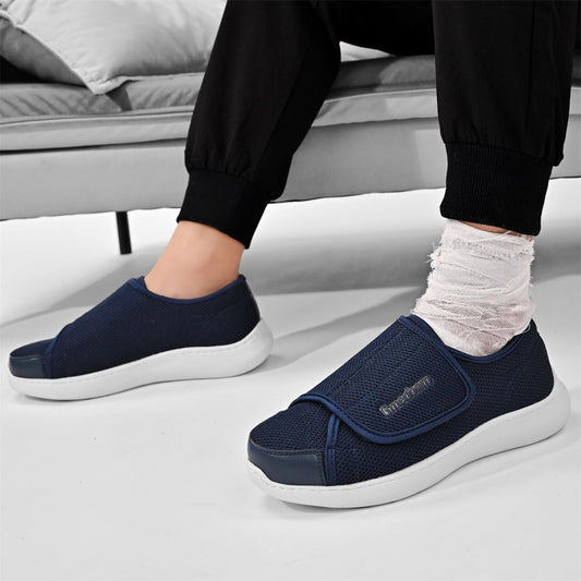 Gmedonm breathable knitted upper for cooler, more comfortable feet.