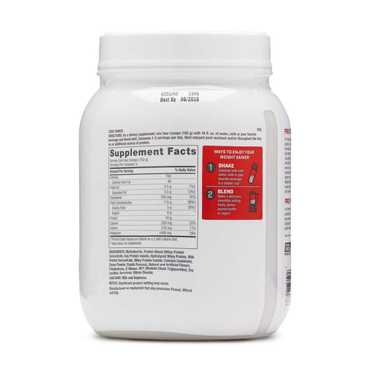 GNC Pro Performance Weight Gainer mixed shake reveals creamy texture perfect for daily use.