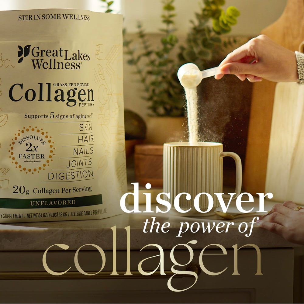 Great Lakes Wellness collagen peptides label highlights easy dissolution in liquids.