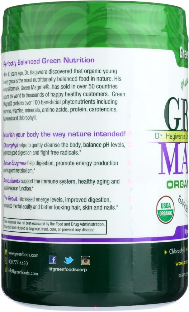 Green Foods Green Magma powder scoop shows convenient daily servings of organic barley grass.