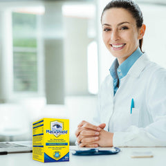Hampton Macushield capsules poured for easy daily intake.