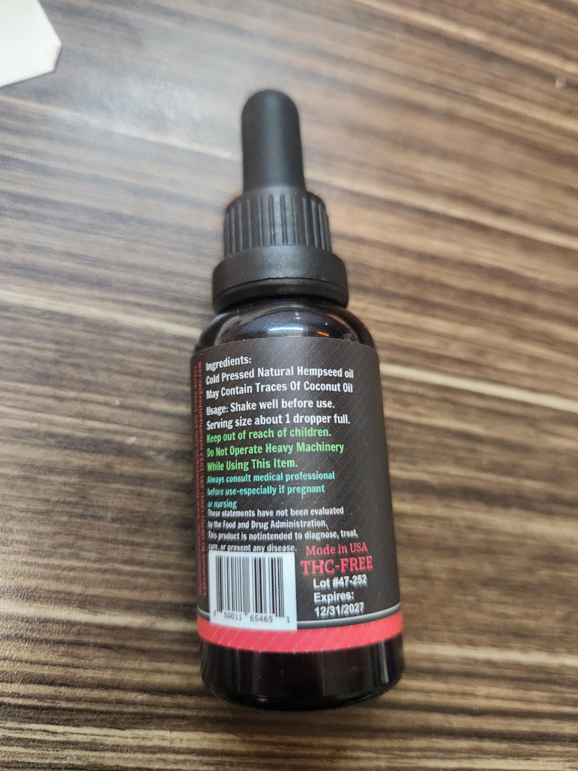 Healthergize hemp oil omega 3-6-9 notes indicate balanced essential fatty acids.