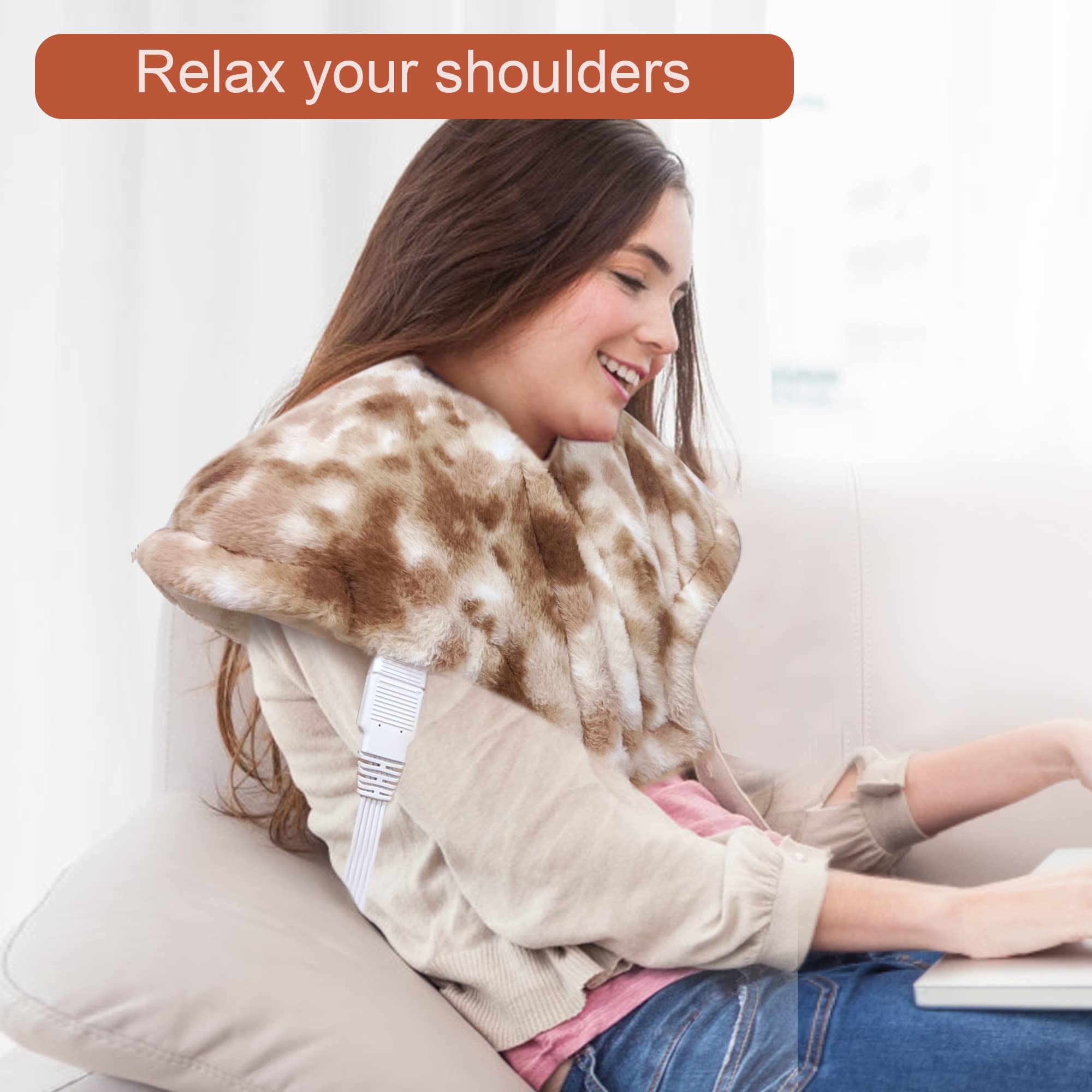 HELLOMOTO heating pad with wearable magnetic closure, keeps pad in place during movement.