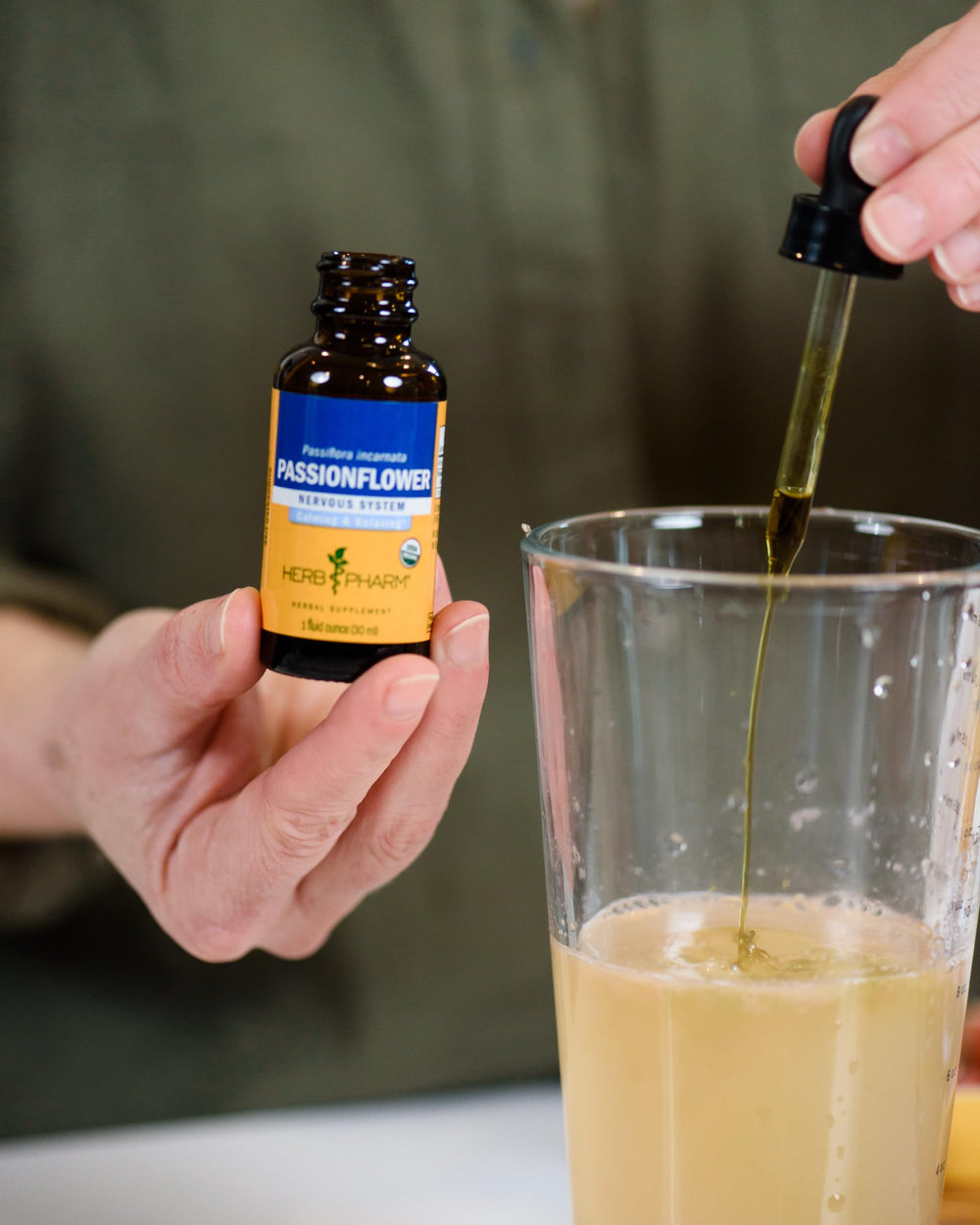 Herb Pharm Passionflower label highlights organic certification.