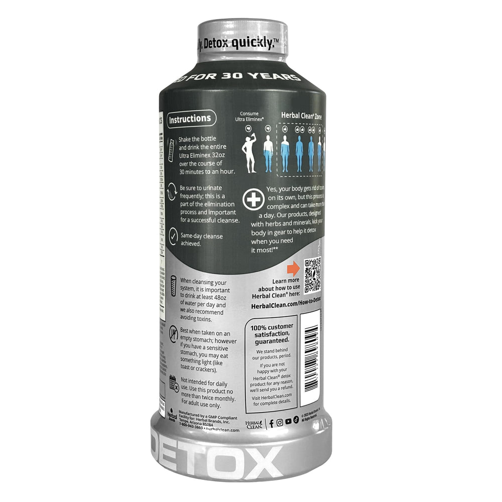 Herbal Clean straw-mango glass invites a flavorful detox moment.