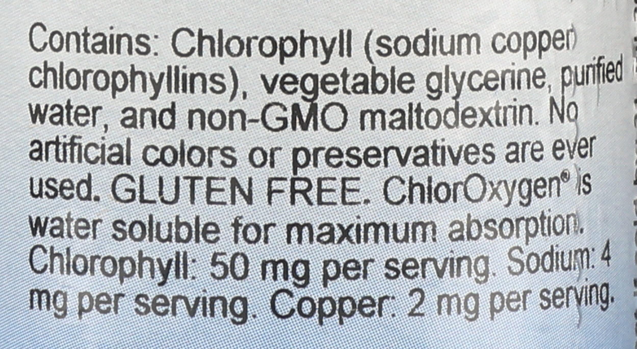 ChlorOxygen drops in water illustrating quick hydration-friendly energy support