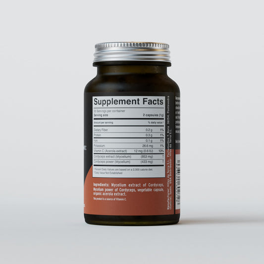 HIFAS DA TERRA Mico-Cord glass jar showcases vegan capsules for daily balance.