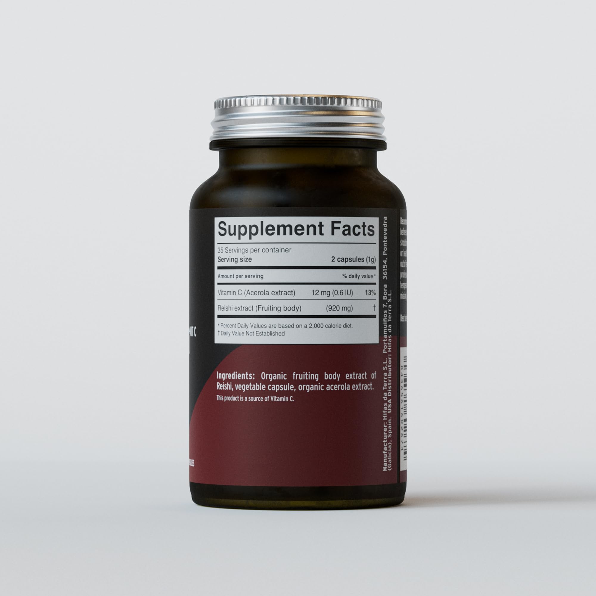 Closeup of HIFAS DA TERRA Mico-Rei capsules showing high-potency reishi extract.