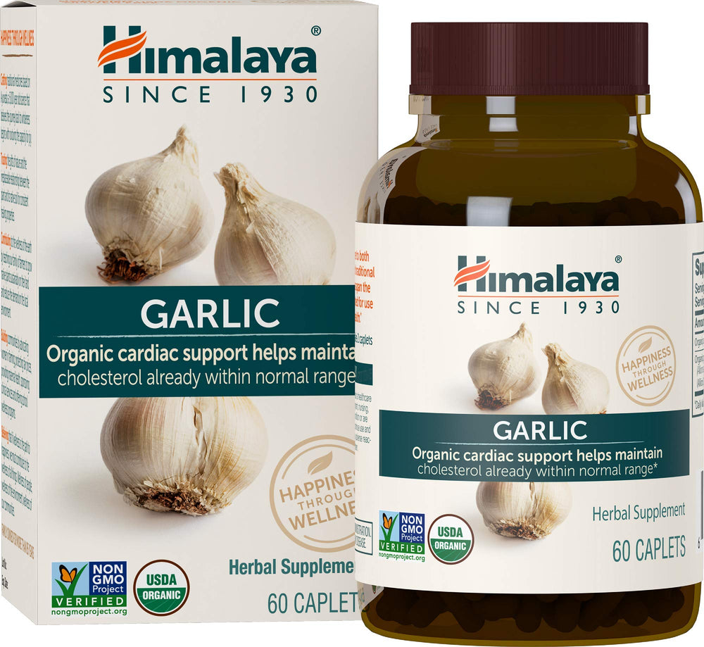 Himalaya Organic Garlic caplets close-up showing total 1,400 mg potency
