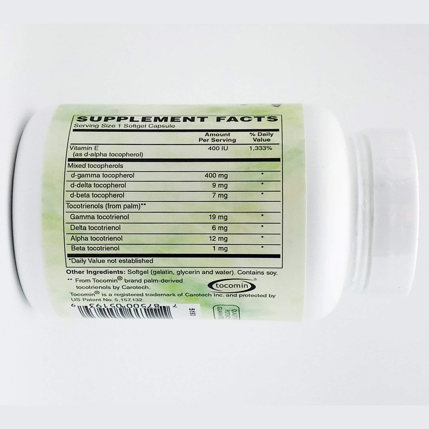 Holly Hill Perfect E Compound label close-up highlighting Tocomin tocotrienols and non-GMO formula