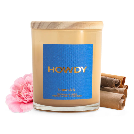 Homesick Howdy candle front view, inviting floral-peony aroma for cozy rooms