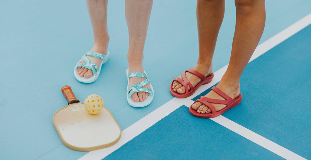 HUHV Healium-foam footbed cushions with high rebound support.