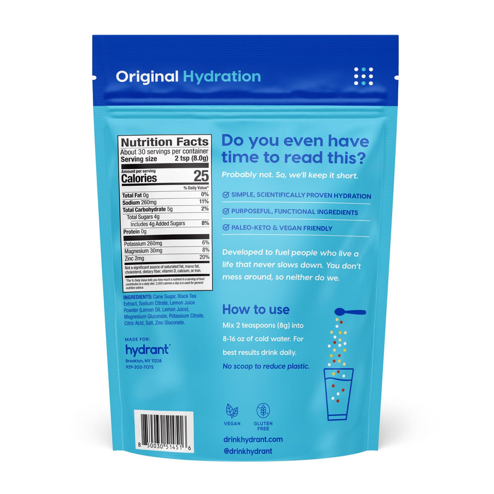 HYDRANT real-fruit flavor powder dissolving in water for refreshing taste.