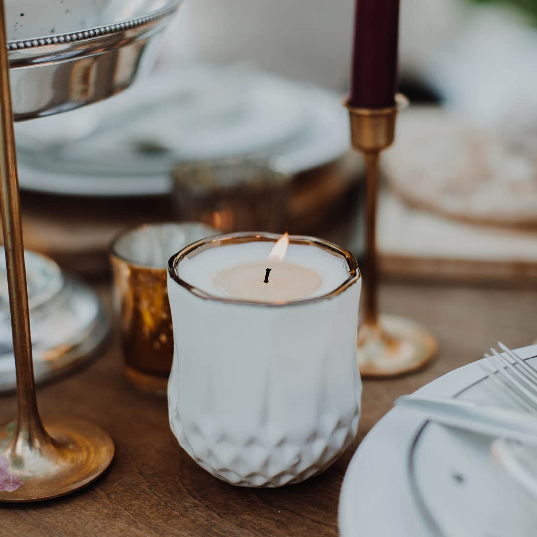 Hyggelight Astrid eco-friendly soy wax for a cleaner burn