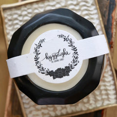 Hyggelight Emma 100% soy wax delivers clean, toxin-free fragrance.