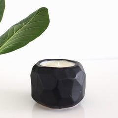 Hyggelight Emma is a versatile gift for women and men.