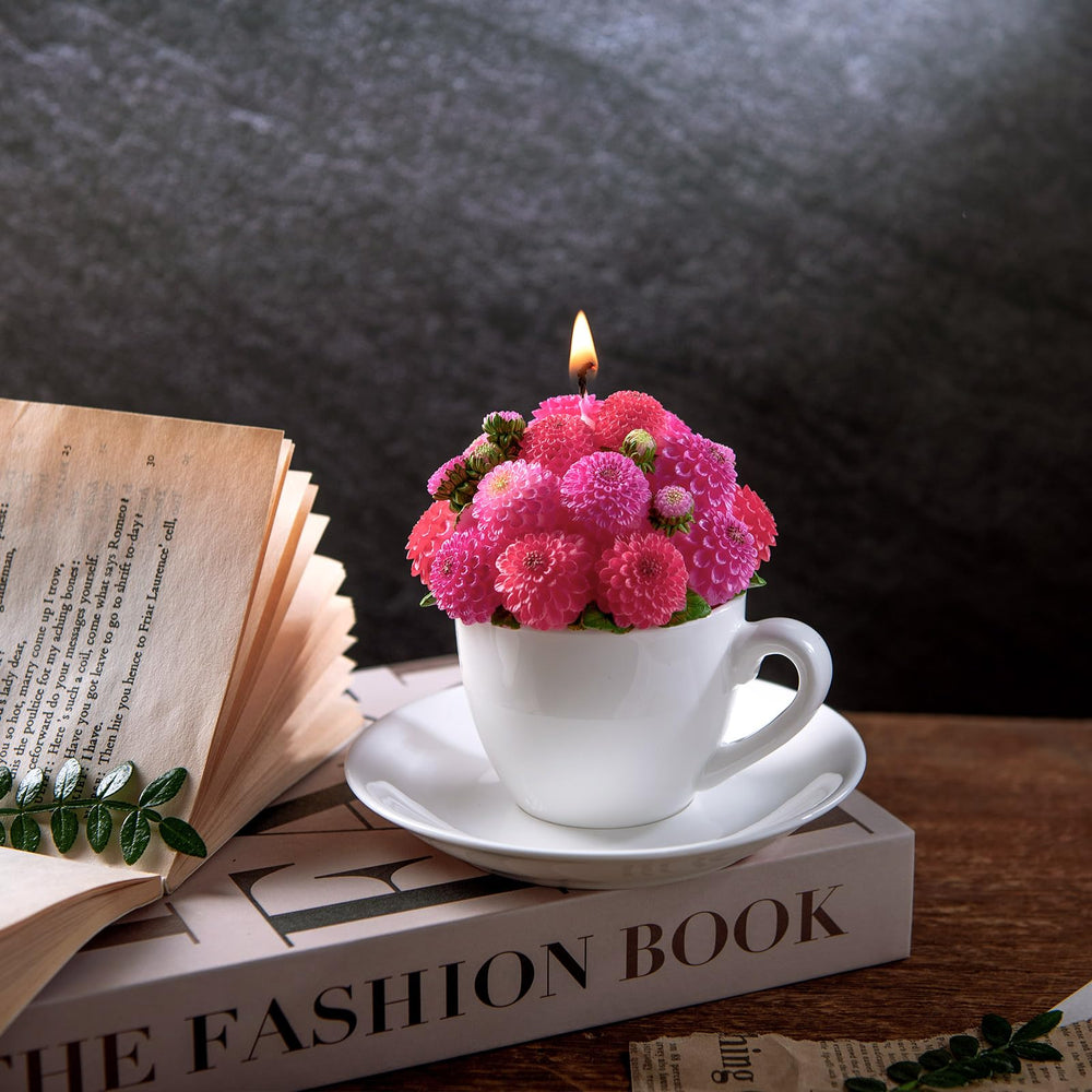 iLikePar Dahlia Bouquet Candle packaging emphasizes gift-ready presentation