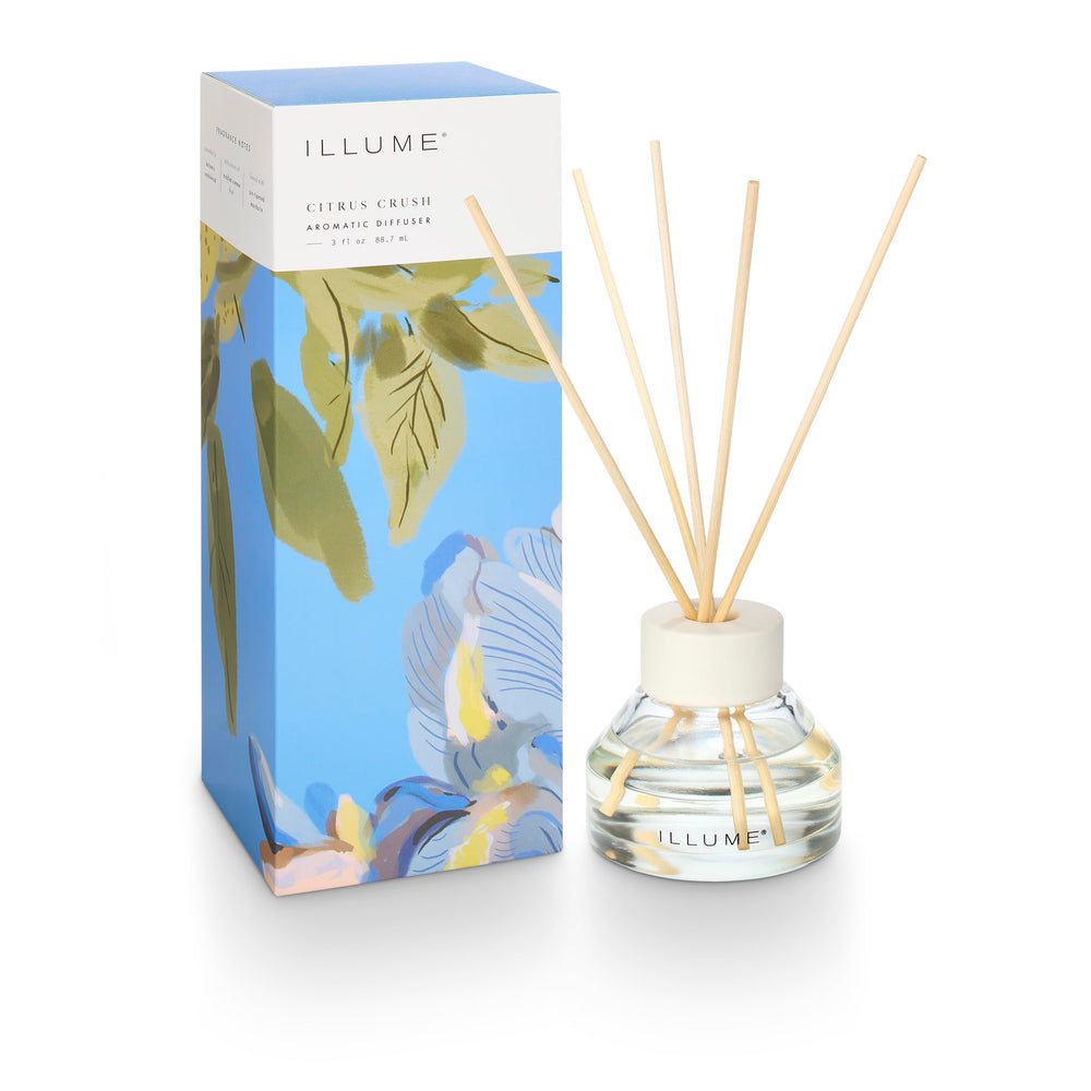 Illume Citrus Crush diffuser reeds arranged for even scent dispersion.