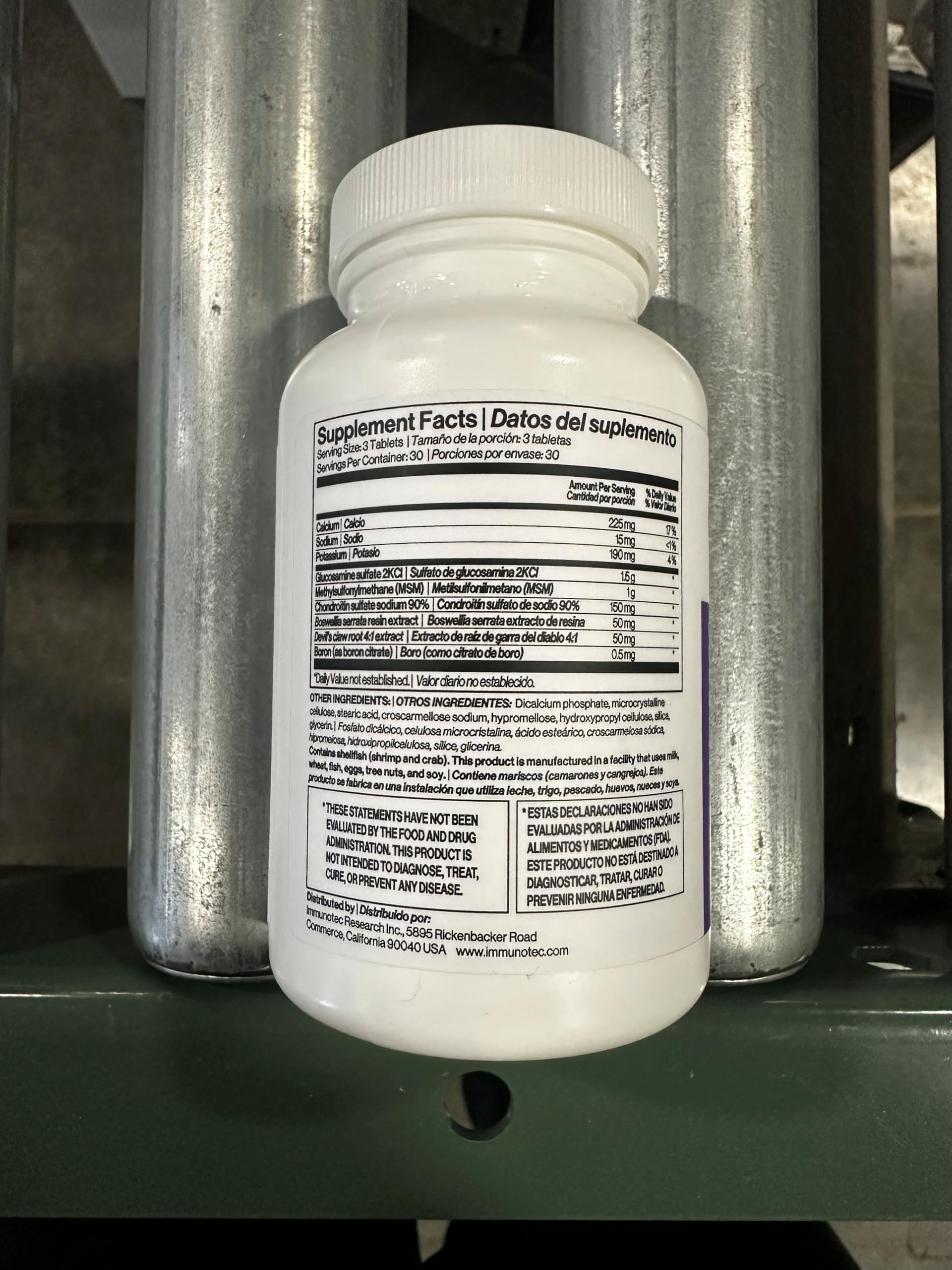 Immunotec Contralenta packaging design communicates quality.