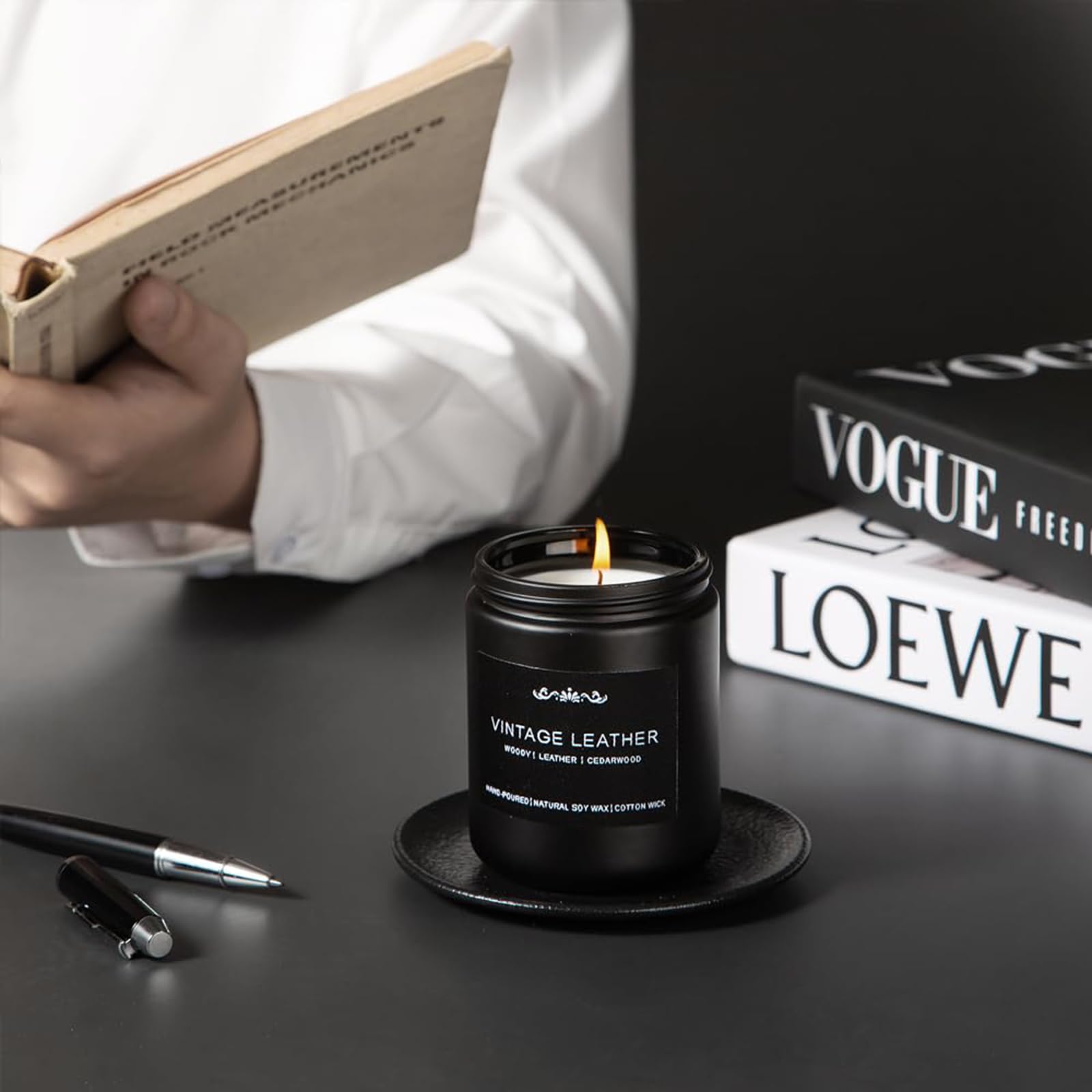 Inayou Smoke and Vanilla candle blends smoky sweetness for cozy nights.