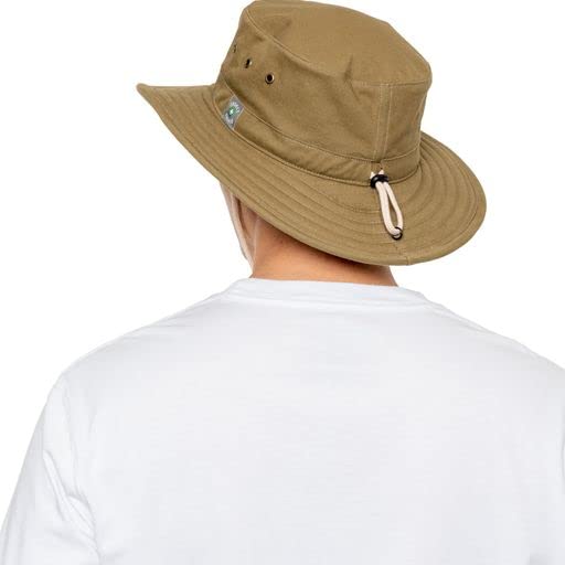 Backyard setting with Insect Shield hat bark in use