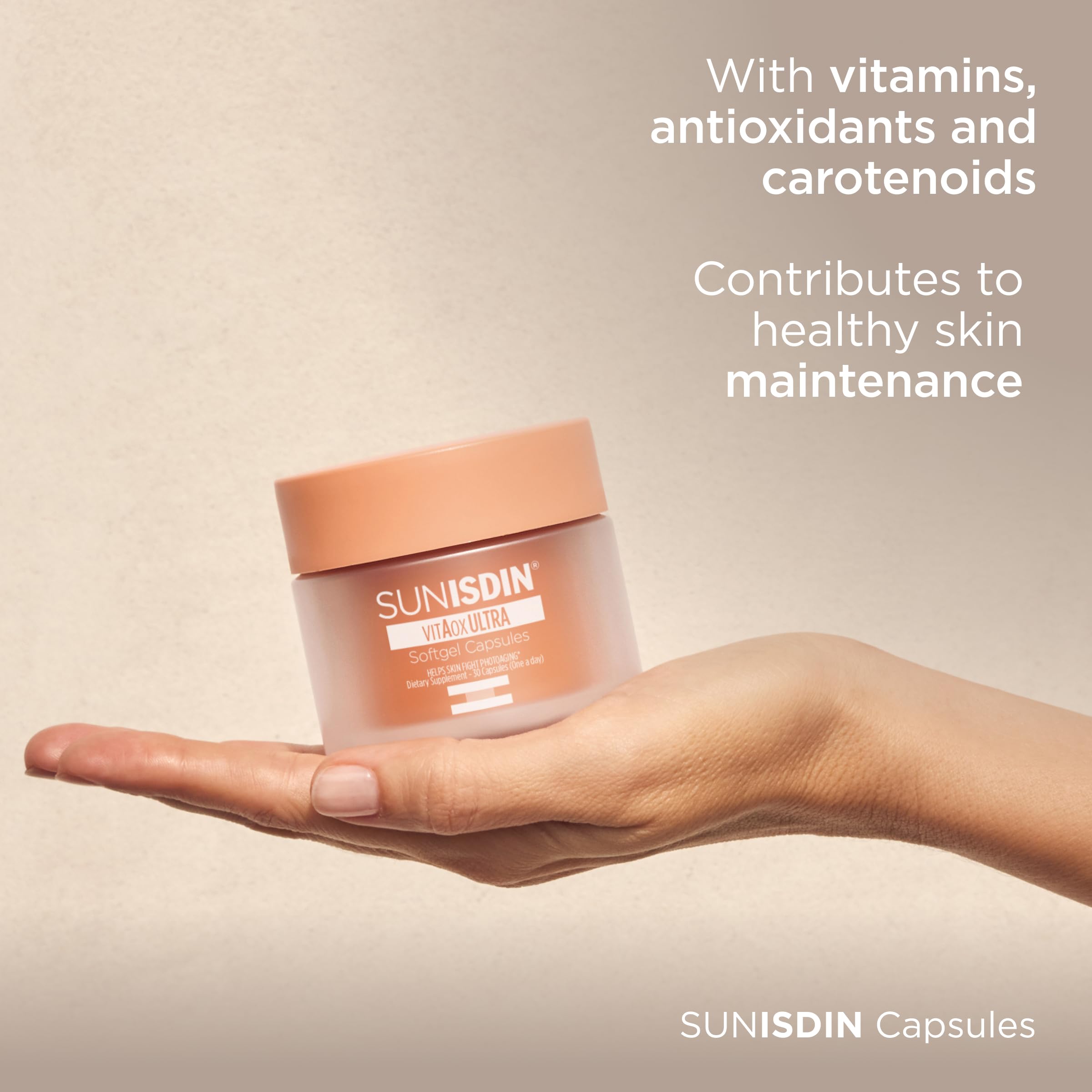 ISDIN SunISDIN label close-up featuring vitAox ULTRA for skin support.