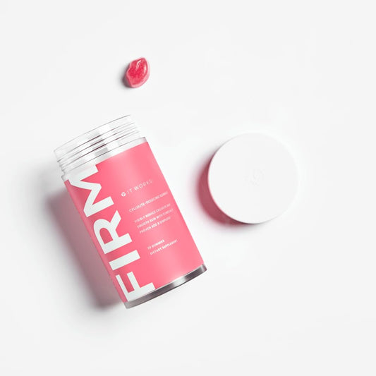 It Works! Firm gummy texture close-up highlighting chewy daily nourishment.