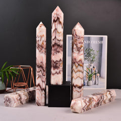 JIC Gem wand features unique color variations for collectors.