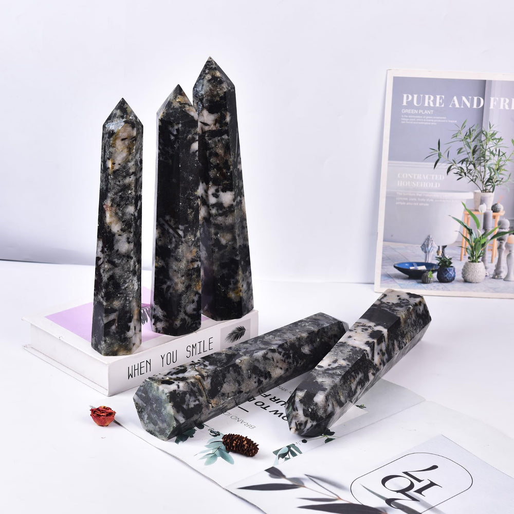 JIC Gem six-faceted wand ideal for meditation and balance
