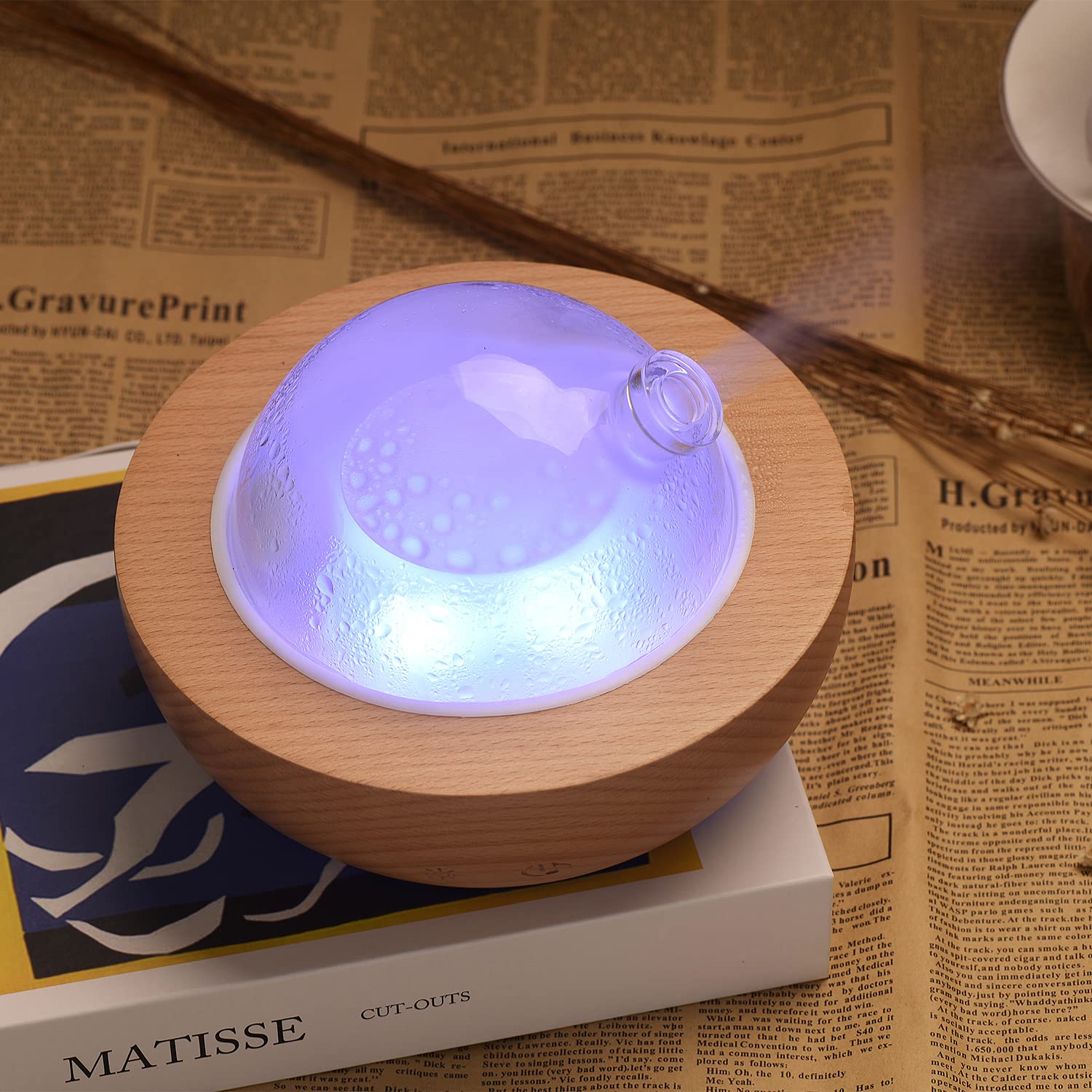 Kakoda diffuser placed in a home office for ambience.