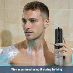 Karidi ear-cleaner four-well water sprayer targets edge cleaning.