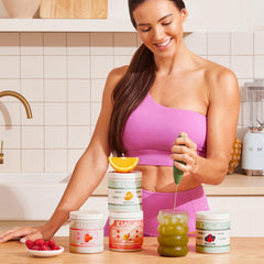Powder with dry scoop ready to mix for digestive comfort with Kiala Nutrition Super Greens.