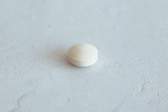 Morning routine scene with KINJIRUSHI Wasabi Sulfinyl for cognitive focus.
