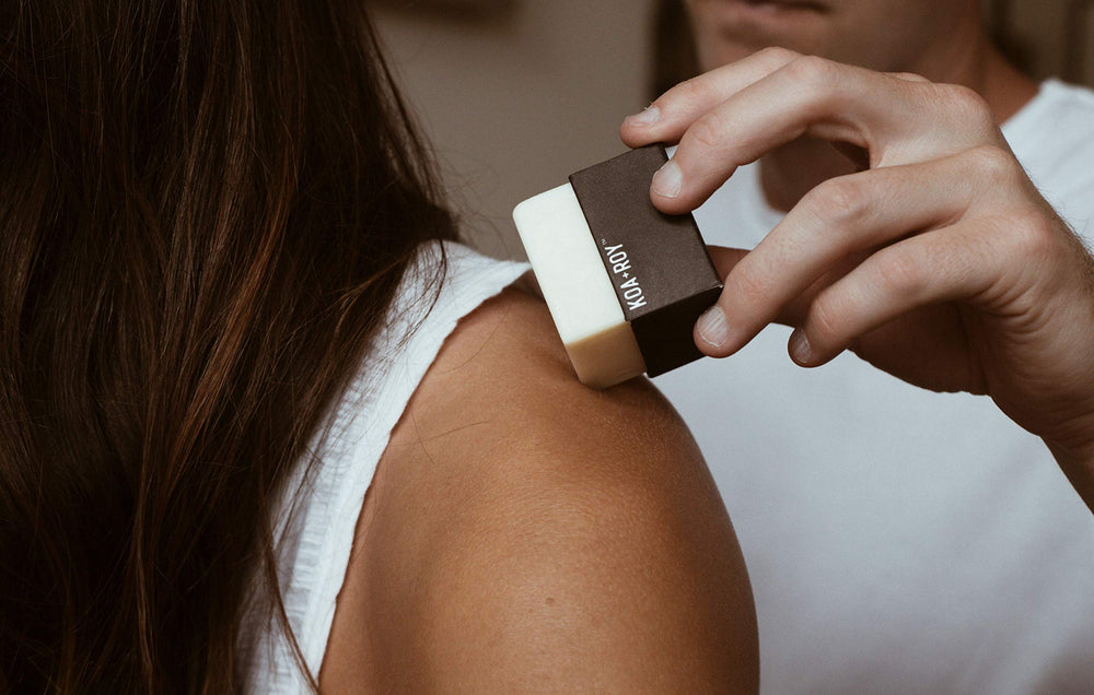 KOA ROY Wellness Cube plant-based ingredients shown in natural botanicals.