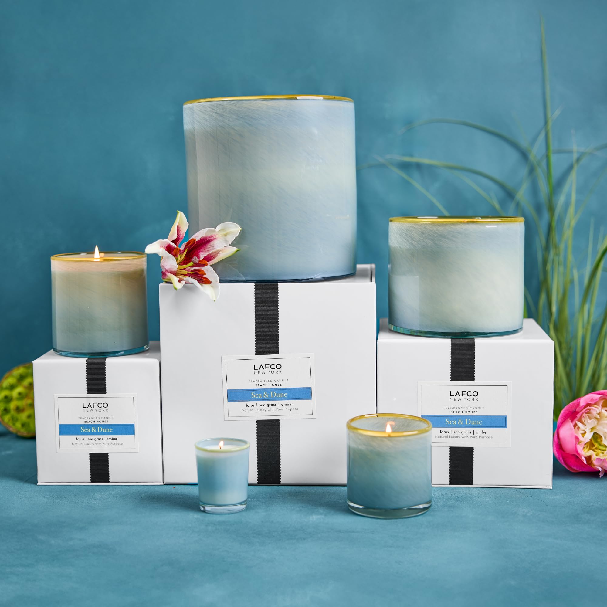 LAFCO New York Sea & Dune candle burn-time information label
