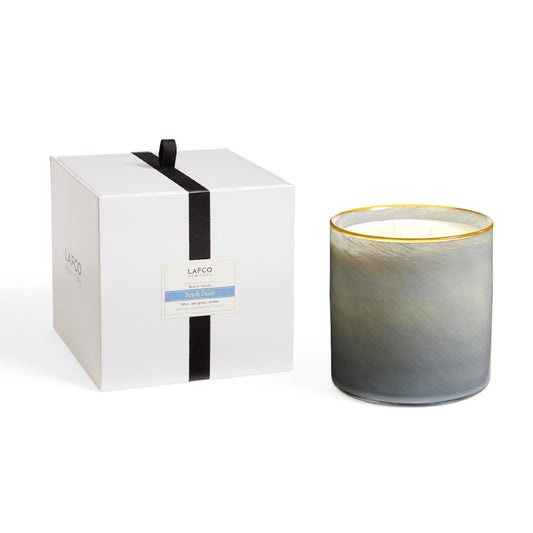 LAFCO New York Sea & Dune candle front view for coastal ambience
