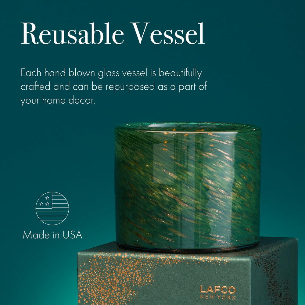 Botanical notes of spruce and birch enrich a room during winter evenings.