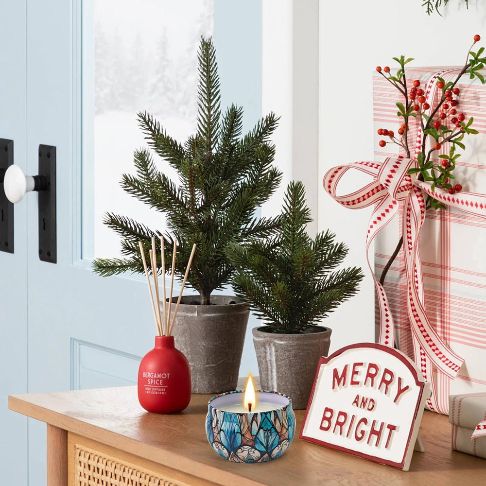 LAJDL Cinnamon Apple closeup captures warm, inviting aroma ideal for holiday gatherings.