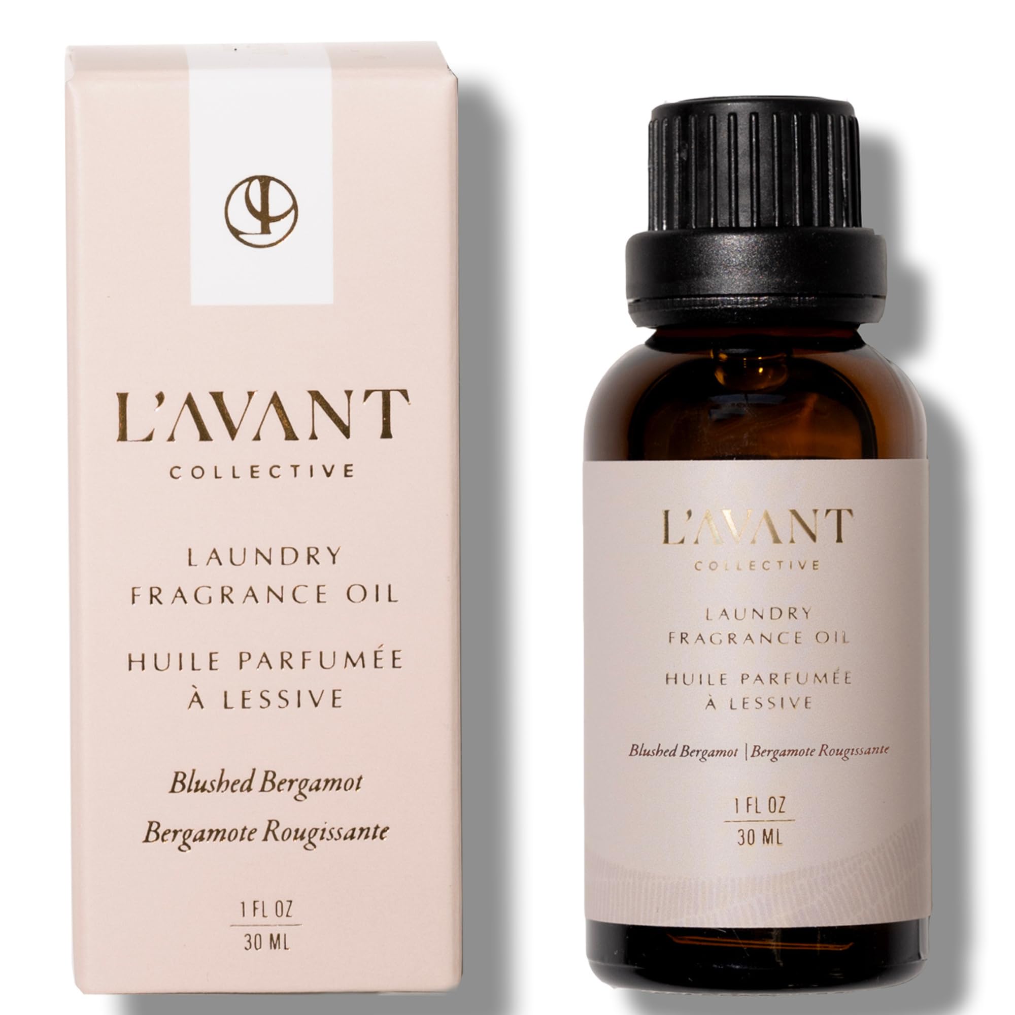 L’AVANT Collective Blushed Bergamot drops on a dryer ball for lasting fragrance